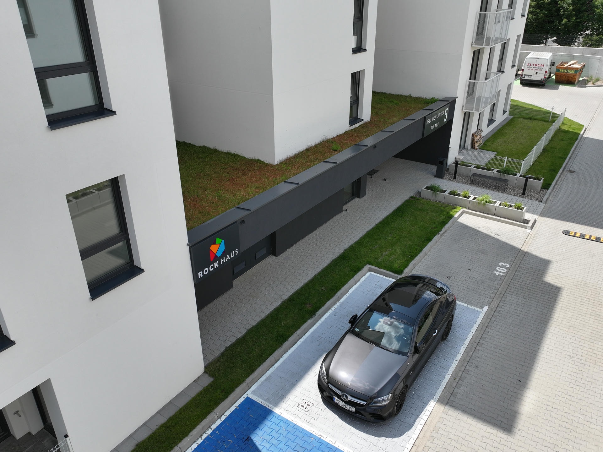 jeleniogorska-mieszkania-dron (5).JPG